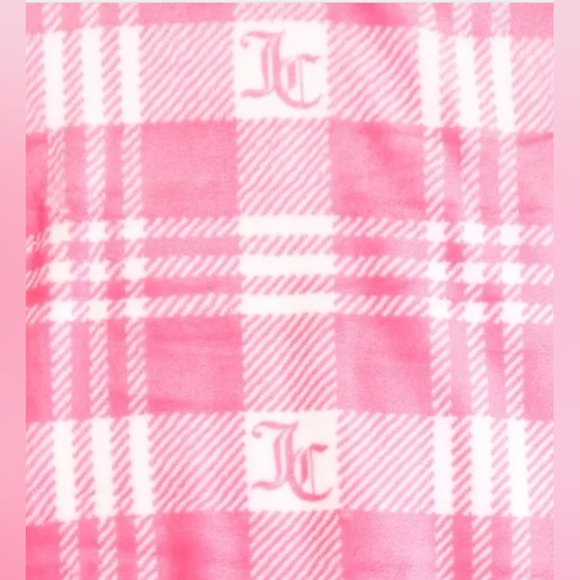 🆕📢LAST ONE Juicy Couture 50" x 70" Throw - Picture 2 of 2